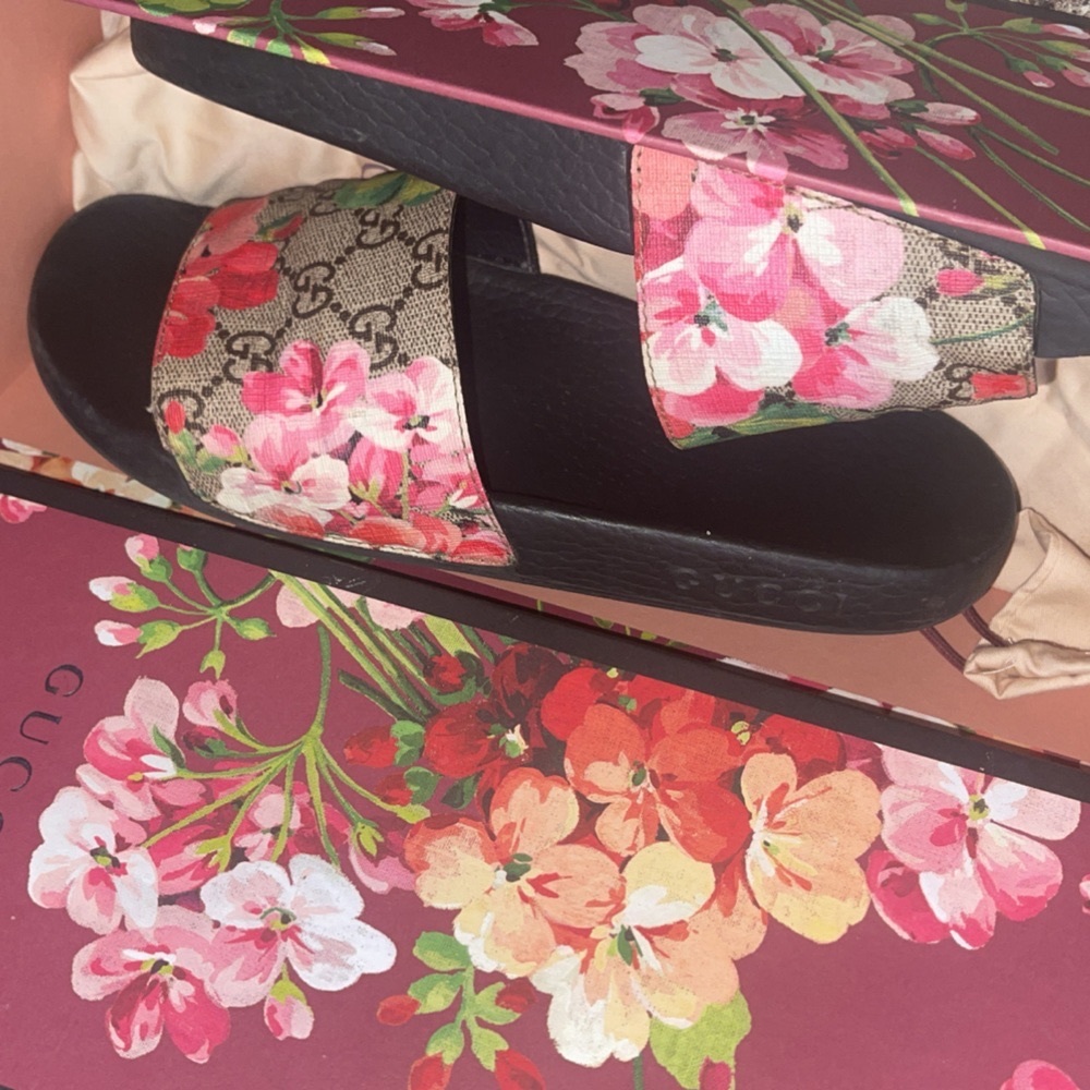 GG Blooms Supreme Slides Sandals